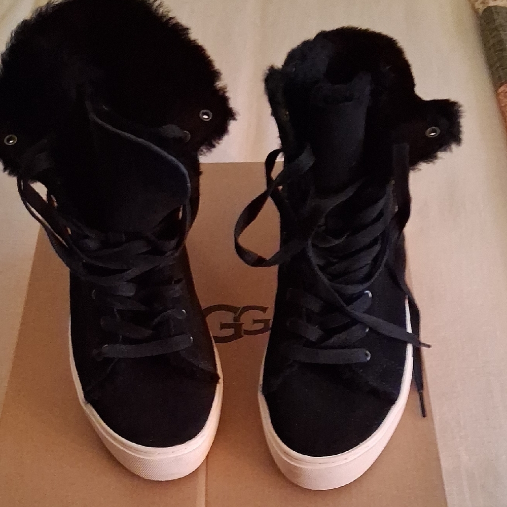 UGG Black High-Top Sneakers with Fur Trim